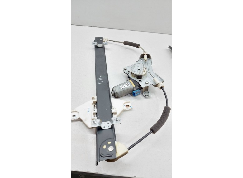 Стеклоподъемник электрический передний правый к Chevrolet Captiva