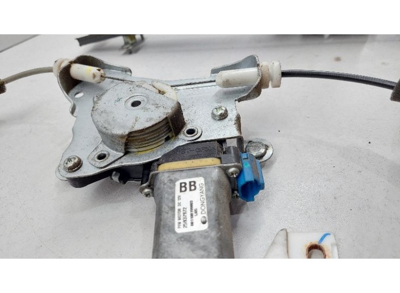 Стеклоподъемник электрический передний правый к Стеклоподъемник электрический передний правый к Chevrolet Captiva undefined г. Captiva