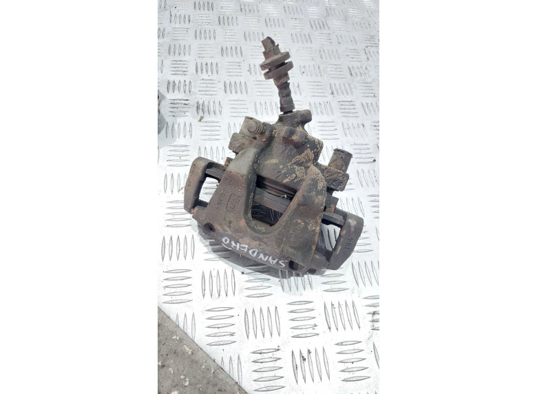 Суппорт передний правый к Renault Sandero Stepway, 2019г.