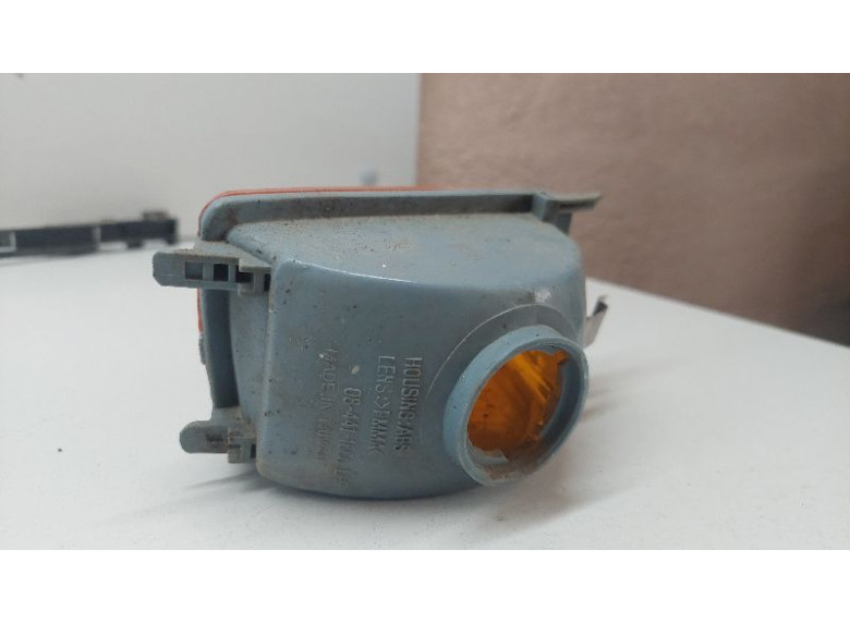 Поворотник левый к Volkswagen Golf, 1993г.