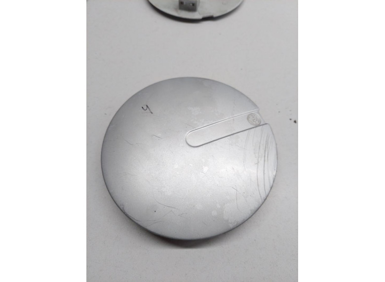 Колпак колесный к Volkswagen Golf, 1993г.