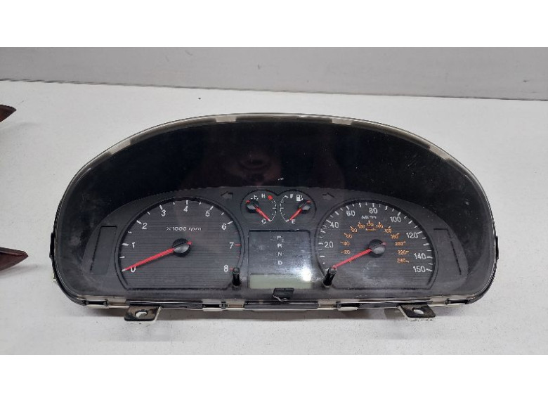Щиток приборов (приборная панель) к Hyundai Sonata, 2002г.