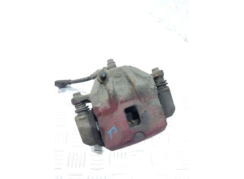 Суппорт передний правый к Hyundai Sonata, 2003г.