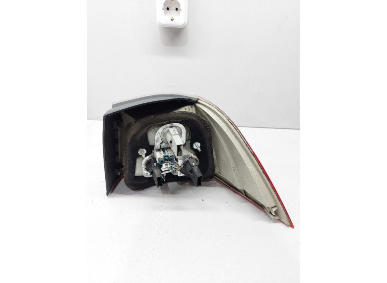 Фонарь задний левый к Фонарь задний левый к BMW 5E60/E61 undefined г. 5 E60/E61