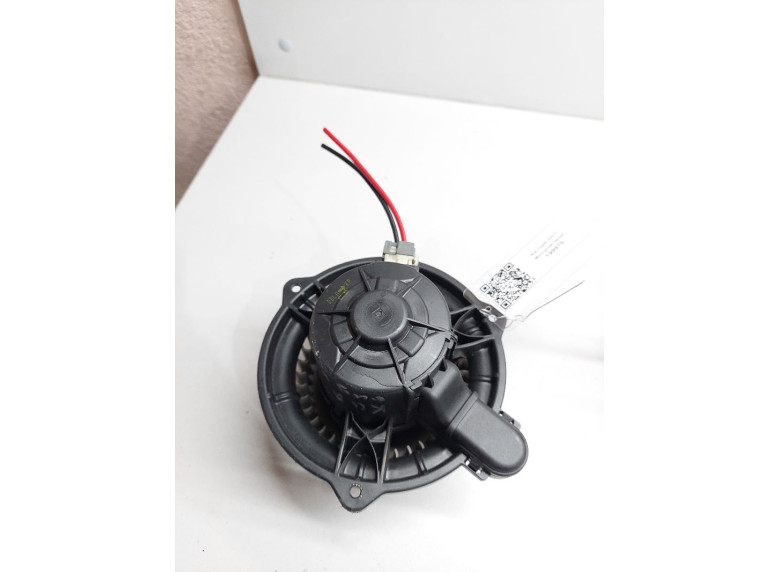 Моторчик печки к Kia Ceed, 2007г.