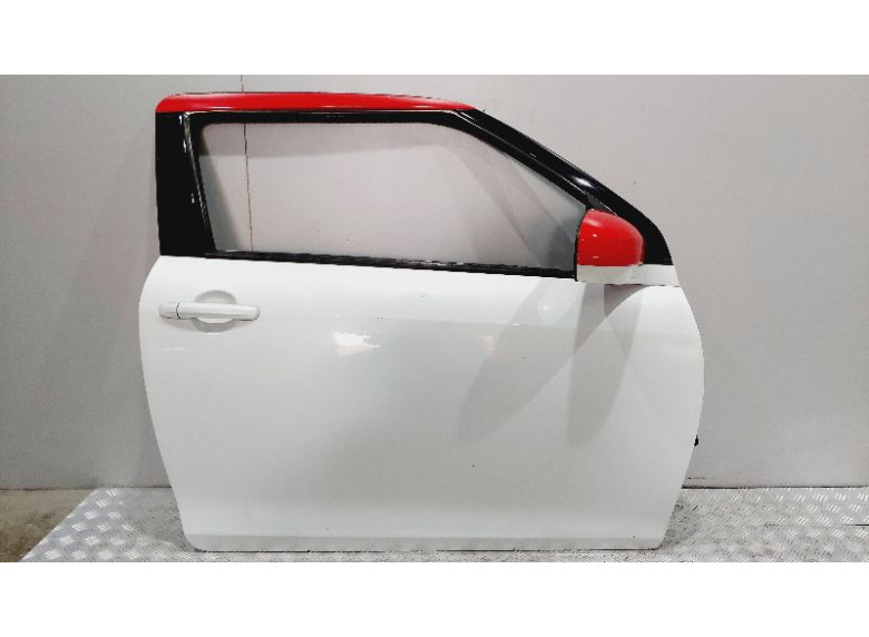 Дверь передняя правая к Suzuki Swift, 2012г.