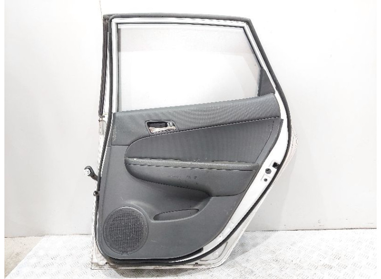 Дверь задняя правая к Hyundai i30, 2008г.