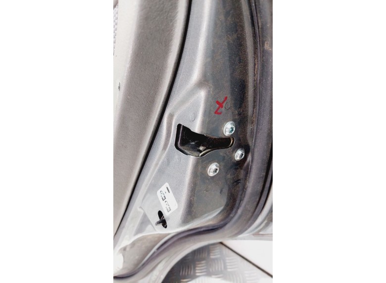 Замок двери задней правой к Chevrolet Nubira