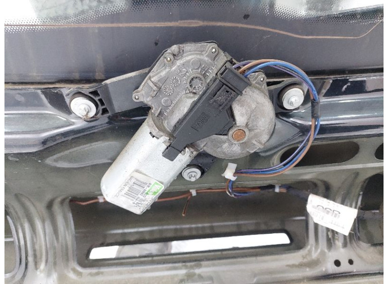 Моторчик заднего стеклоочистителя (дворника) к Opel Vectra, 2005г.