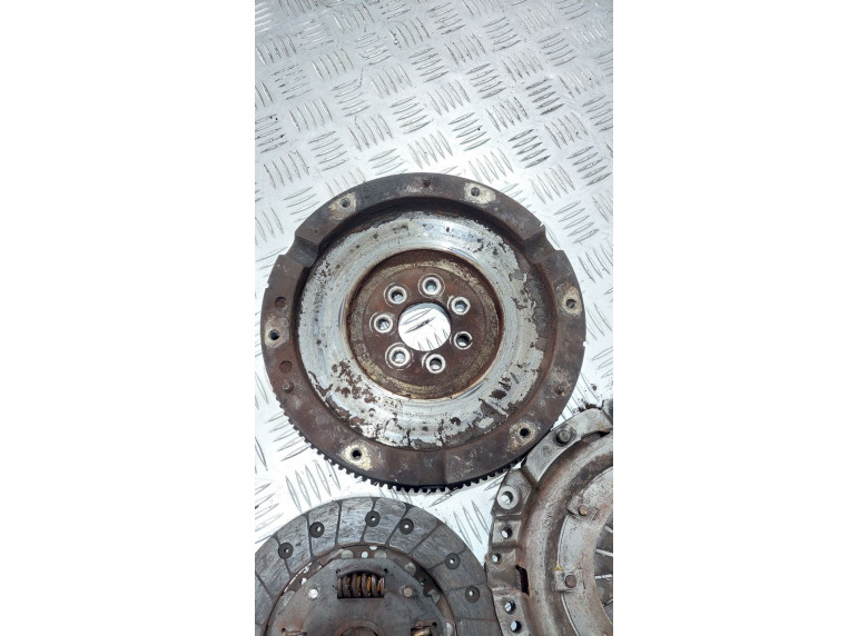 Комплект сцепления к Renault Kangoo, 1998г.