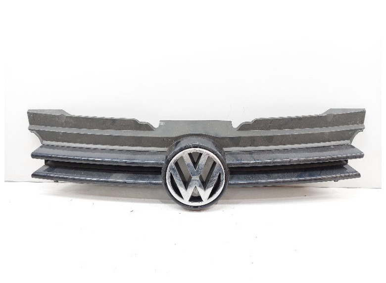 Решетка радиатора к Volkswagen Golf, 1999г.