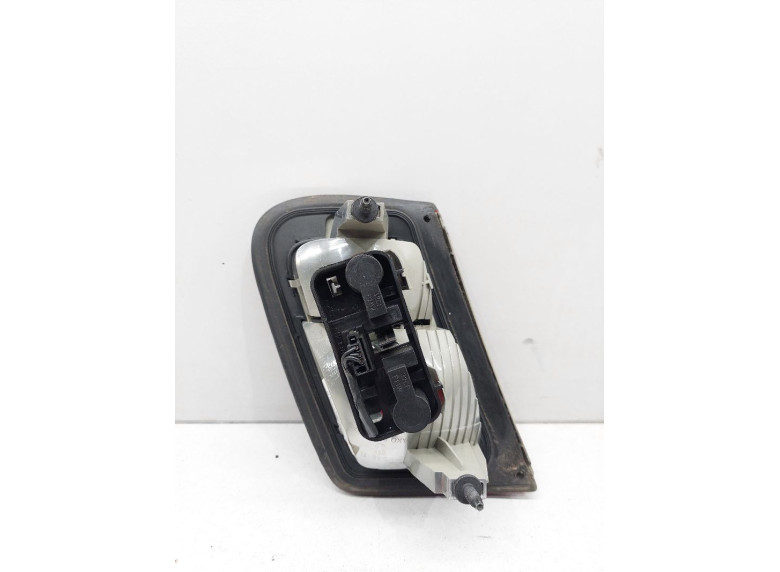 Фонарь крышки багажника правый к Фонарь крышки багажника правый к Saab 9-5 undefined г. 9-5