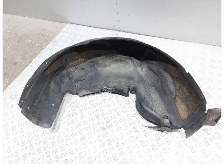 Защита арок задняя правая (подкрылок) к BMW 5 E60/E61, 2005г.