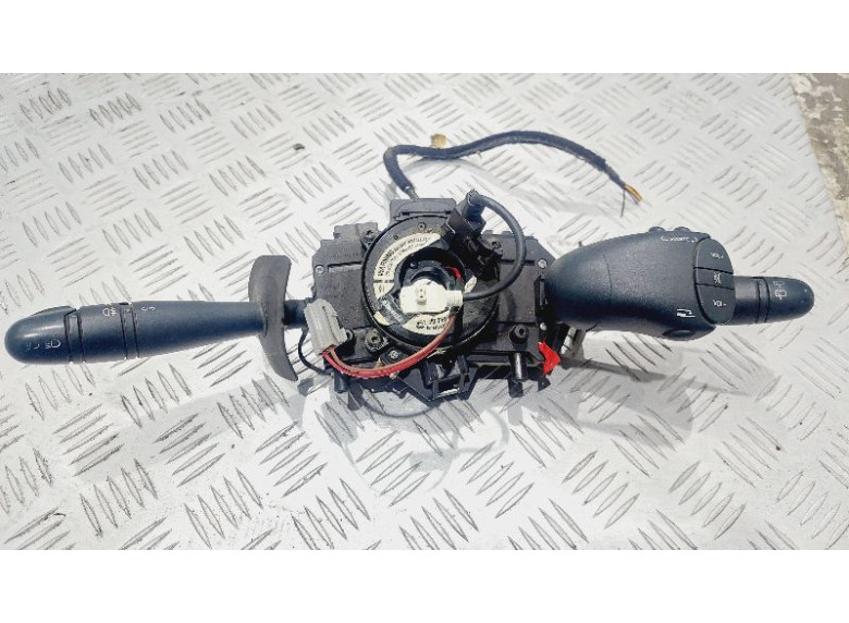 Переключатель подрулевой (стрекоза) к Renault Megane, 1995г.