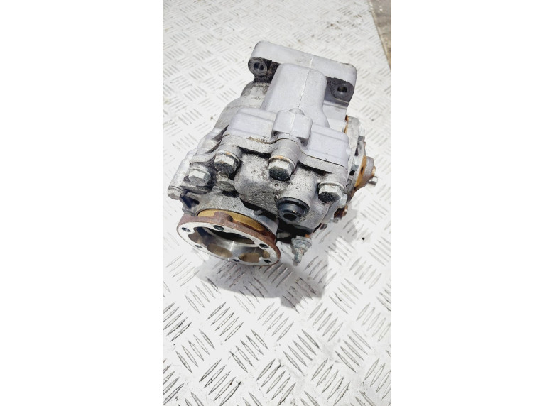 Редуктор переднего моста к Volkswagen Golf, 2003г.