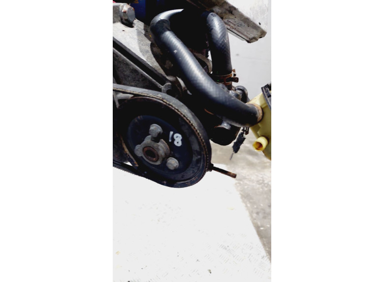 Насос гидроусилителя руля к Renault Megane, 1995г.