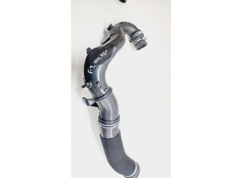Патрубок турбины к Volkswagen Golf, 2003г.