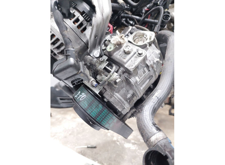 Компрессор кондиционера к BMW X5 E70, 2010г.