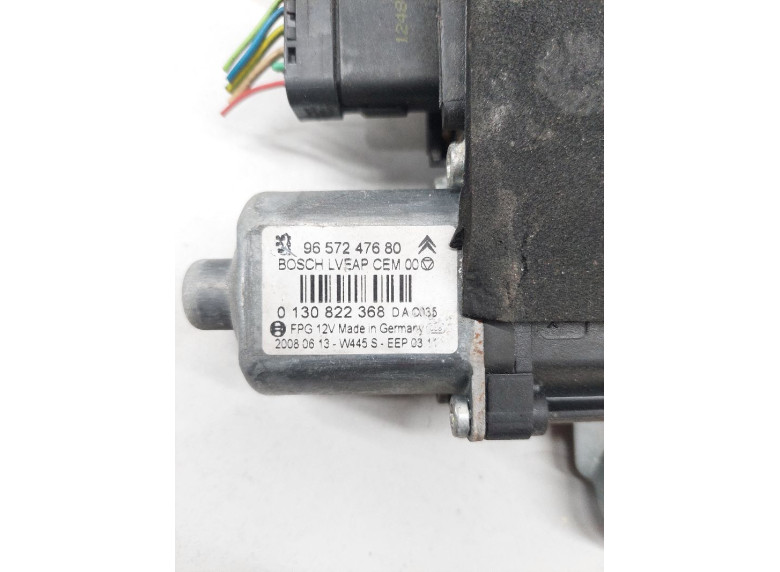 Стеклоподъемник электрический передний левый к Peugeot 308, 2009г.