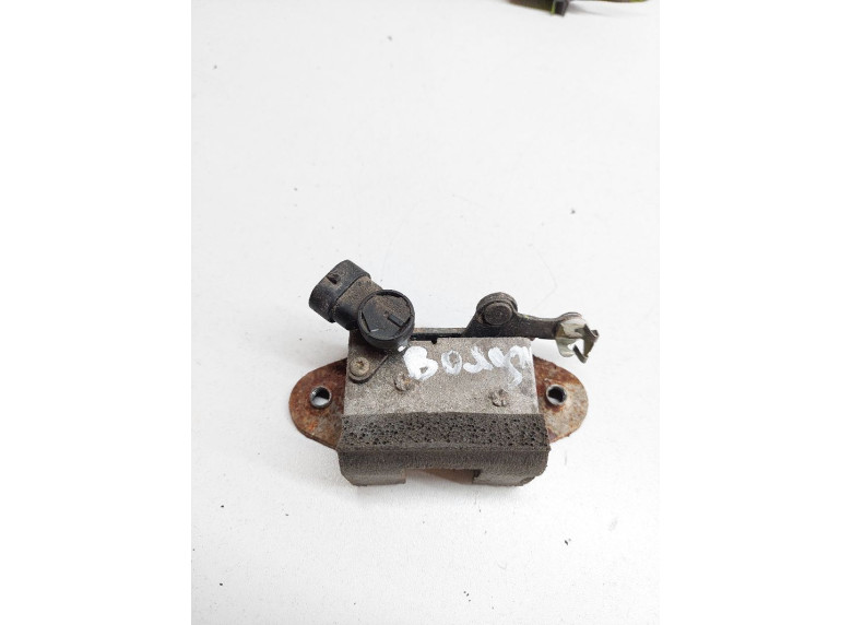 Замок багажника к Chrysler Voyager