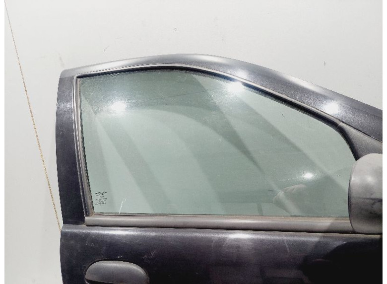 Стекло двери передней правой к Fiat Albea, 2008г.