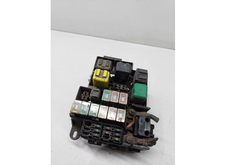 Блок предохранителей к Mazda Millenia