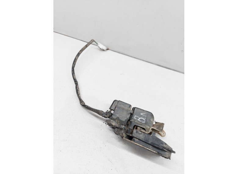 Замок двери задней левой к Mazda Millenia