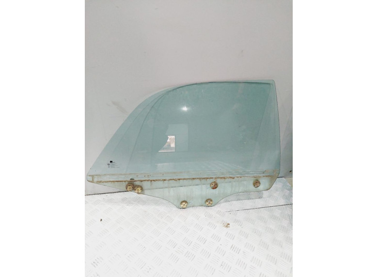 Стекло двери задней правой к Hyundai XG, 2000г.