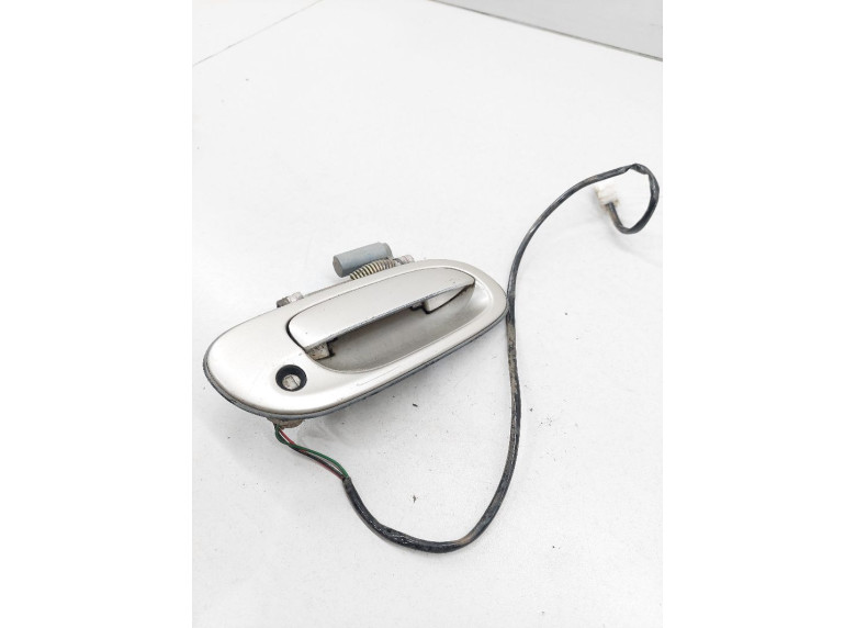 Ручка наружная передняя правая к Mazda Millenia