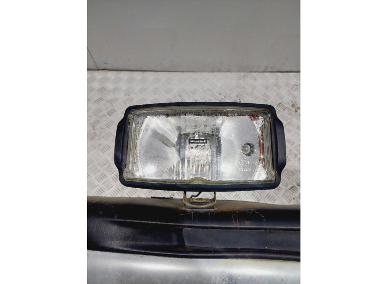Фара противотуманная (комплект) к Chevrolet Tahoe, 2001г.