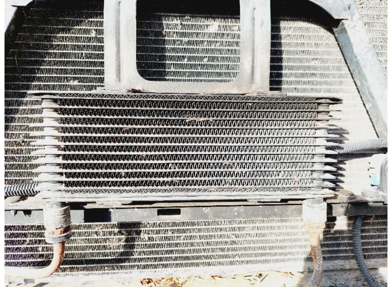 Радиатор масляный к Chevrolet Tahoe, 2002г.