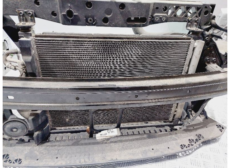 Радиатор кондиционера к Hyundai i20, 2013г.