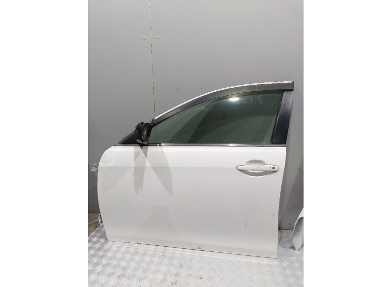 Стеклоподъемник электрический передний левый к Toyota Camry