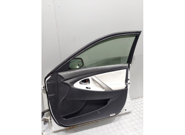 Стеклоподъемник электрический передний правый к Toyota Camry