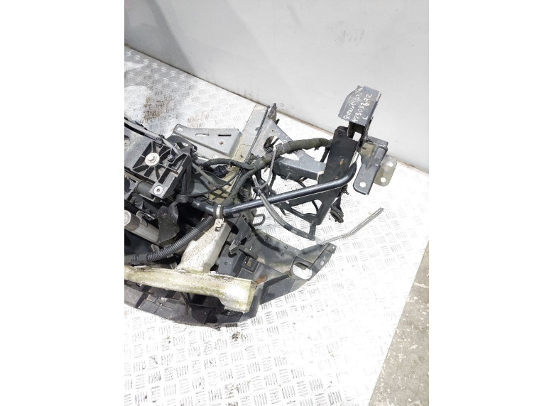 Лонжерон левый к Renault Scenic, 2010г.