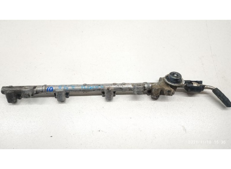 Топливная рампа к Toyota Camry