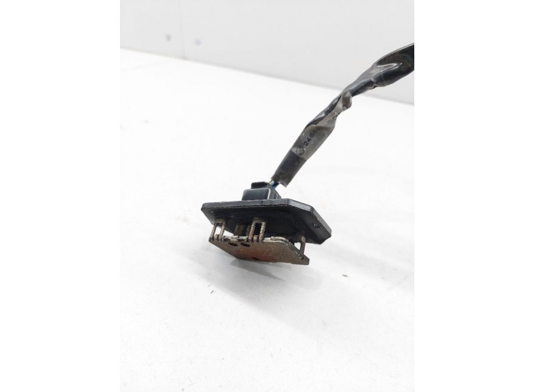 Сопротивление печки к Сопротивление печки к Toyota Yaris undefined г. Yaris