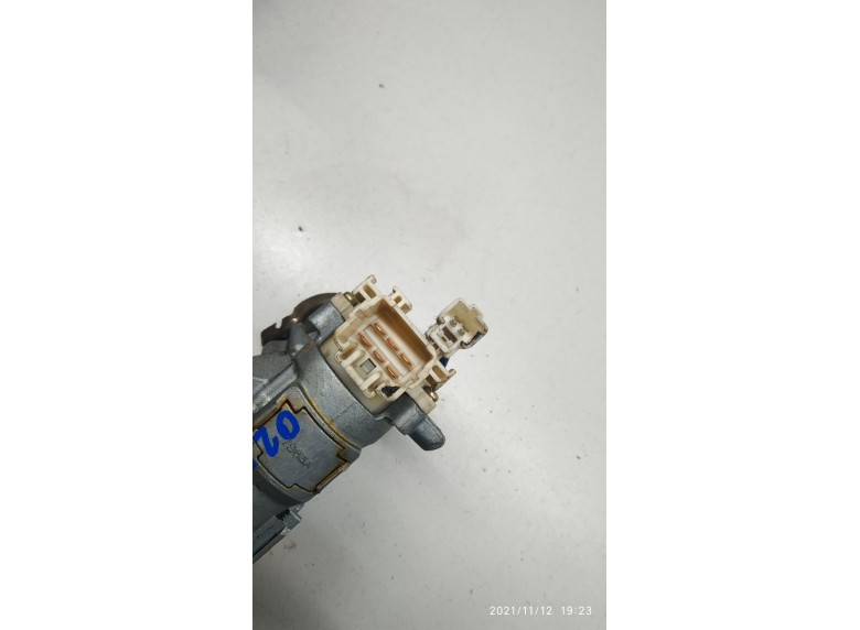 Замок зажигания к Замок зажигания к Toyota Yaris undefined г. Yaris