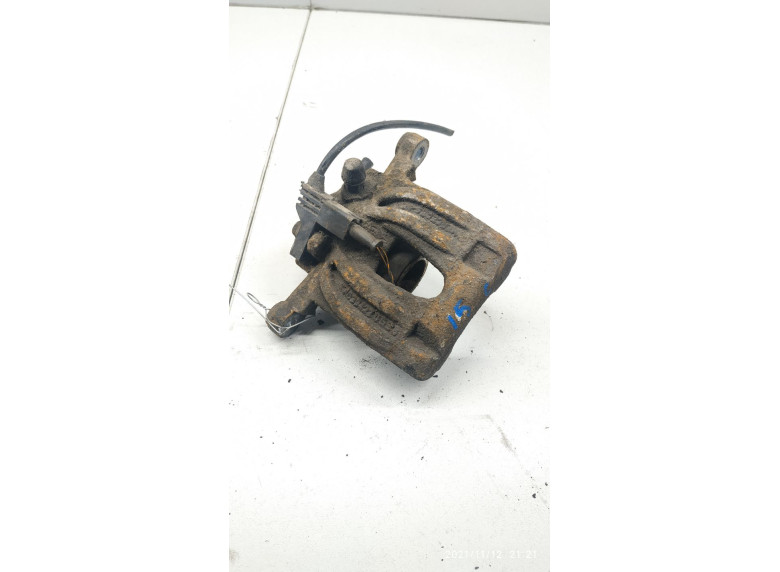 Суппорт задний правый к Mercedes Vito W639, 2004г.