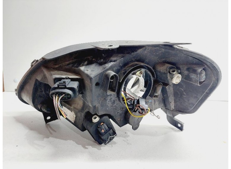 Фара правая к Фара правая к Volkswagen Fox undefined г. Fox