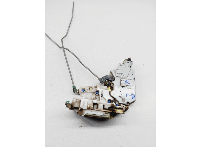 Замок двери передней правой к Nissan Primera