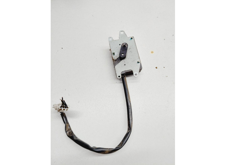 Моторчик заслонки печки к Kia Clarus, 1997г.