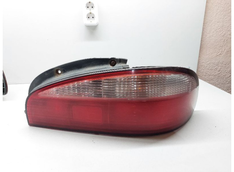 Фонарь задний правый к Kia Clarus, 1997г.
