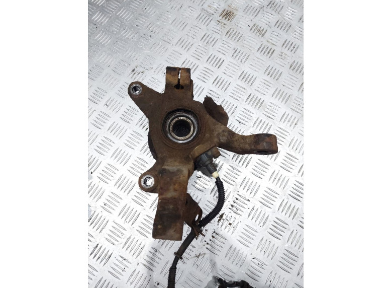 Ступица передняя левая к Kia Clarus, 1997г.