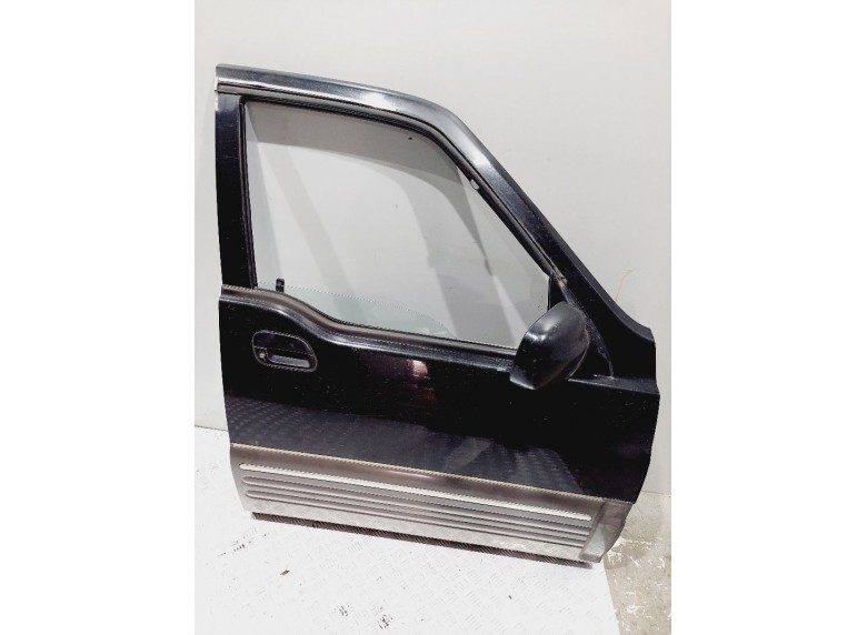 Стекло двери передней правой к SsangYong Musso