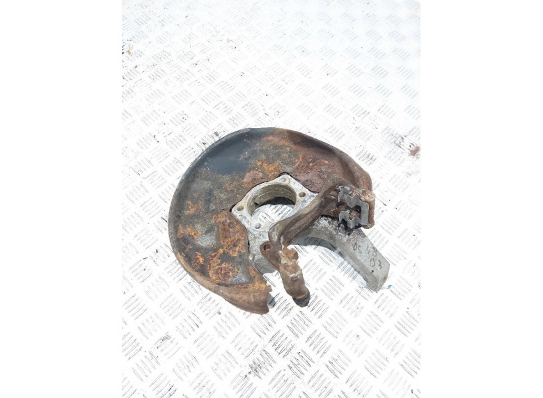 Цапфа задняя правая (ось ступицы) к Audi A8