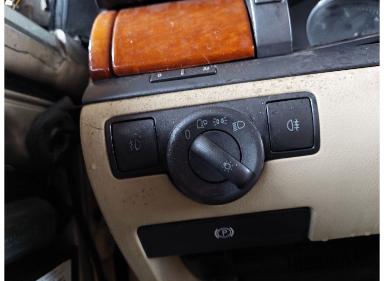 Переключатель света к Volkswagen Phaeton, 2005г.