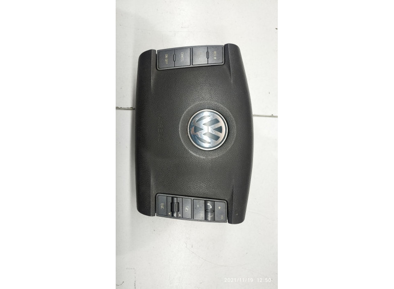Подушка безопасности водителя к Volkswagen Phaeton, 2005г.