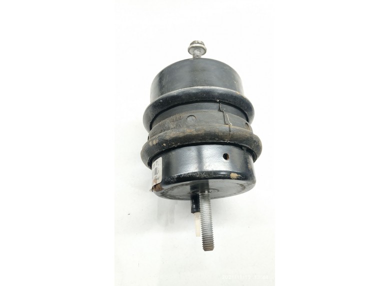 Подушка крепления двигателя к Volkswagen Phaeton