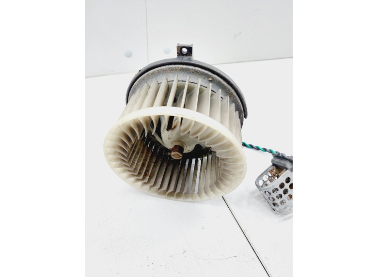 Моторчик печки к Plymouth Breeze, 2000г.